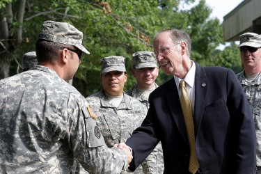 Governor Bentley visiting with members of the Alabama National Guard in Decatur on Thursday, August 8, 2013. (Governor's Office, Jamie Martin)